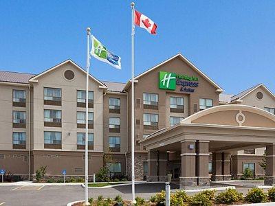 Holiday Inn Express & Suites New Liskeard Eksteriør bilde