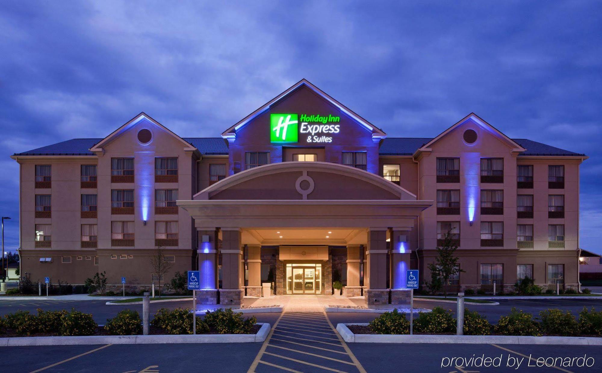 Holiday Inn Express & Suites New Liskeard Eksteriør bilde
